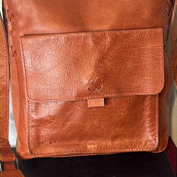 Hand Stitched Vintage Mexx Genuine Leather Burnt Orange Messenger Crossbody Bag - Picture 2 of 12